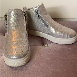 SIP girls 13 silver shoe